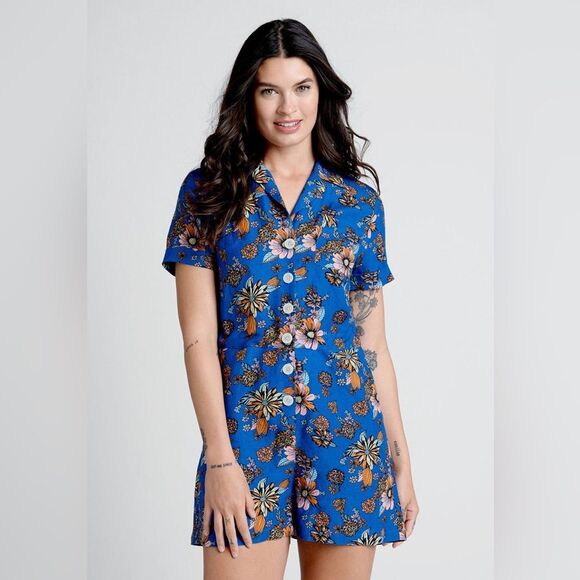NWT ModCloth Summer Camp Solstice Sapphire Blue Floral Print Romper Size 2 - Picture 1 of 9